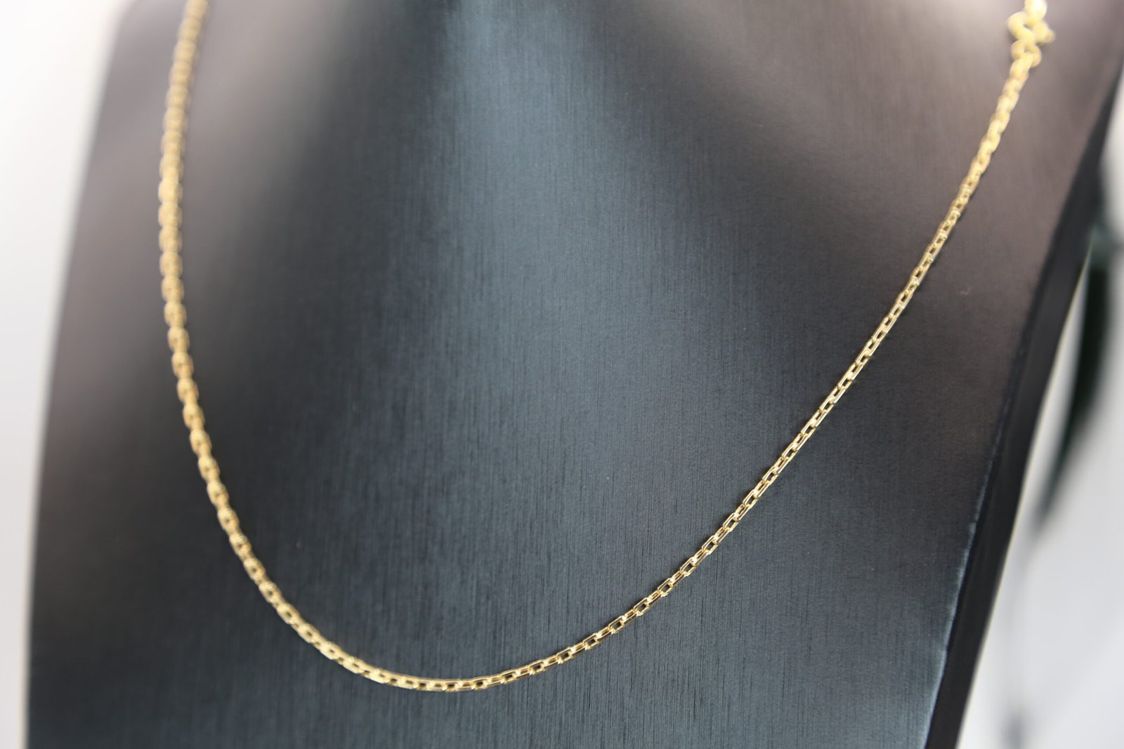 Cadena limada oro 18k 60 cmts 7.70 gramos - Imagen 2